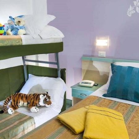 Hotel Diana Bellaria-Igea Marina Ngoại thất bức ảnh