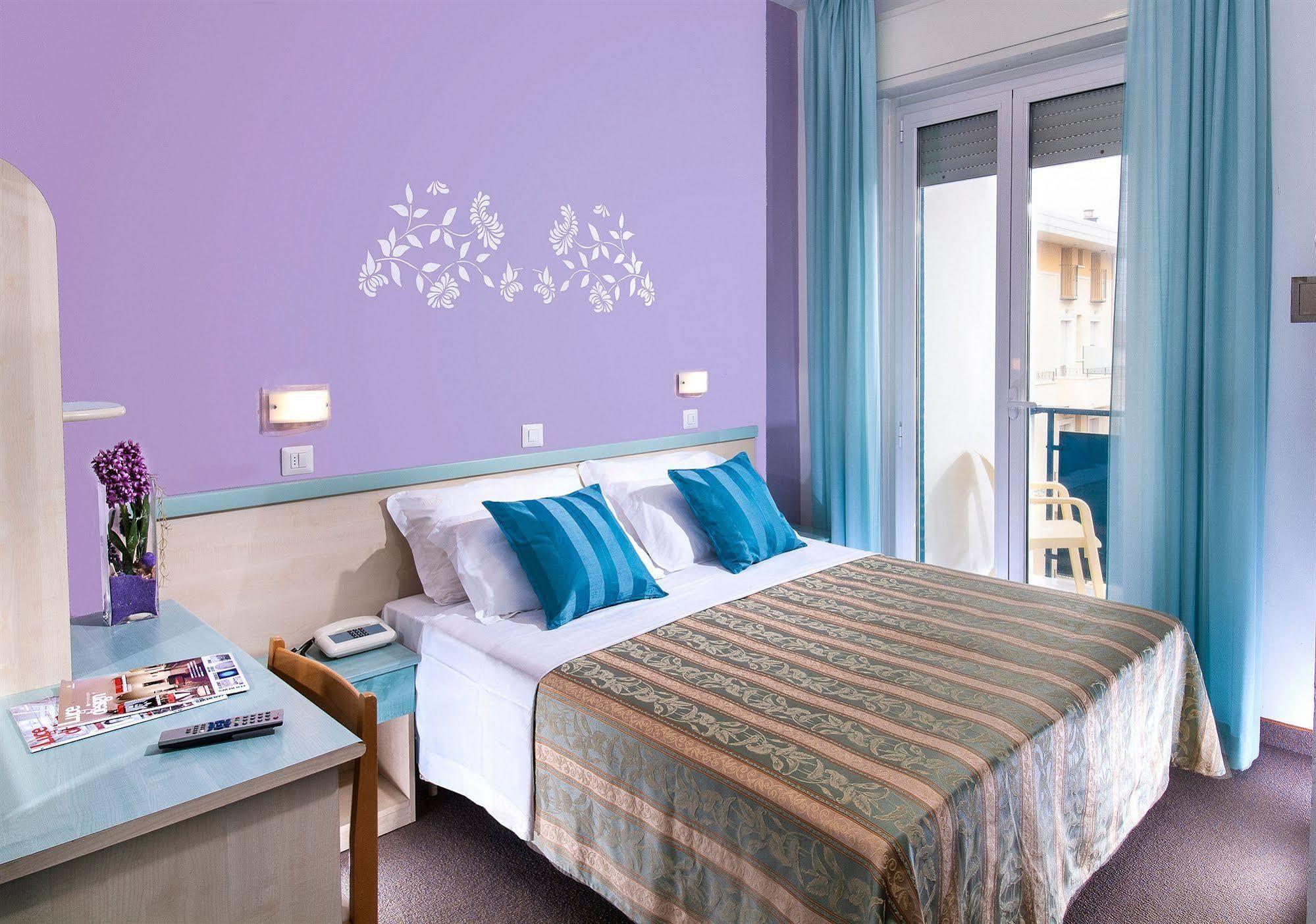 Hotel Diana Bellaria-Igea Marina Ngoại thất bức ảnh